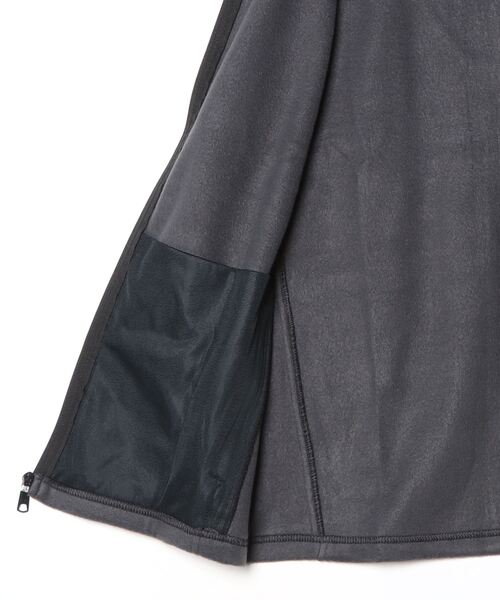 Columbia（コロンビア）の「コロンビア  スティーンズマウンテンベスト（ベスト・メンズ・ブラック/チャコールグレー・L/M/S/LL）」の4枚目の写真