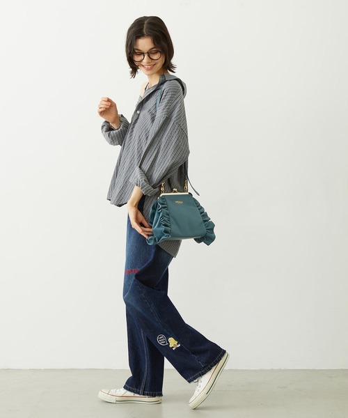 MILKFED.(ミルクフェド)の「KISS LOCK RUFFLE BAG(ショルダーバッグ・レディース・ブラック/オフホワイト/グリーン・ONE SIZE)」の18枚目の写真