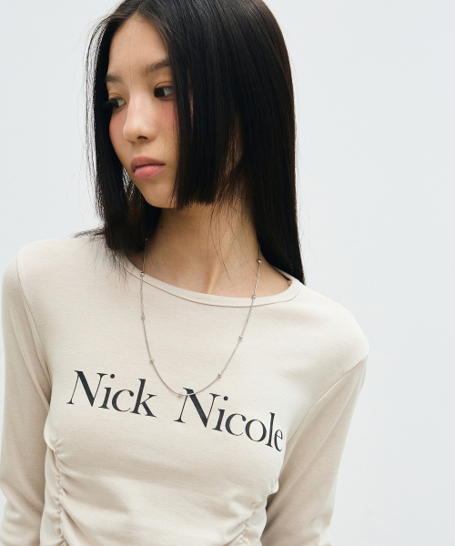 NICK&NICOLE（ニックアンドニコール）の「NICOLE PINTUCK SHIRRING TOP_BEIGE（Tシャツ/カットソー・レディース・その他・FREE）」の2枚目の写真