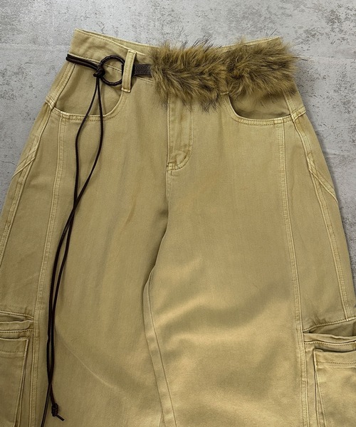 FOLLOWIN（フォロウィン）の「フェイクファーウエスト ベルトカーゴパンツ（カーゴパンツ・レディース・ベージュ/ブラウン/ブラック・LARGE/MEDIUM/SMALL）」の22枚目の写真
