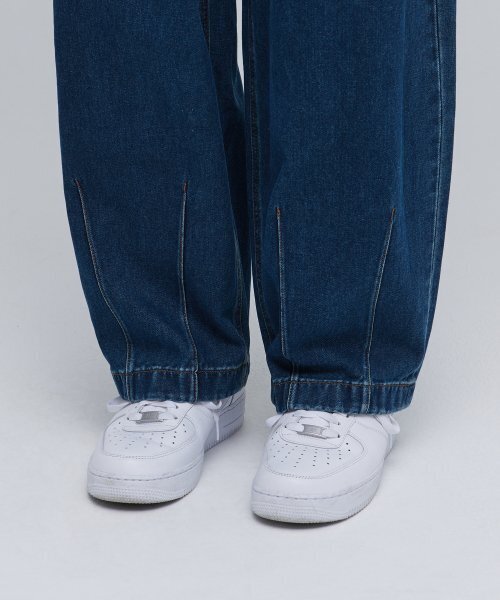 MUSINSA STANDARD（ムシンサスタンダード）の「デニムワイドバルーンパンツ [ミディアムインディゴ]（デニムパンツ・メンズ・その他・38/36/34/32/30/26/28）」の12枚目の写真