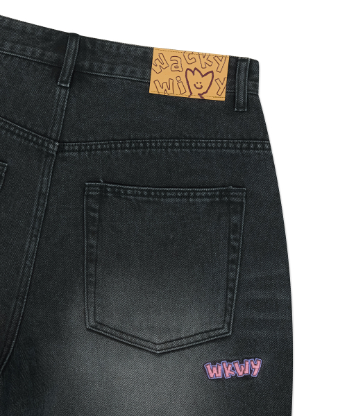 Wacky WiLLy(ワッキーウィリー)の「バミューダデニムミドルパンツブラック(デニムパンツ・レディース・その他・MEDIUM/LARGE/X-LARGE/SMALL)」の5枚目の写真