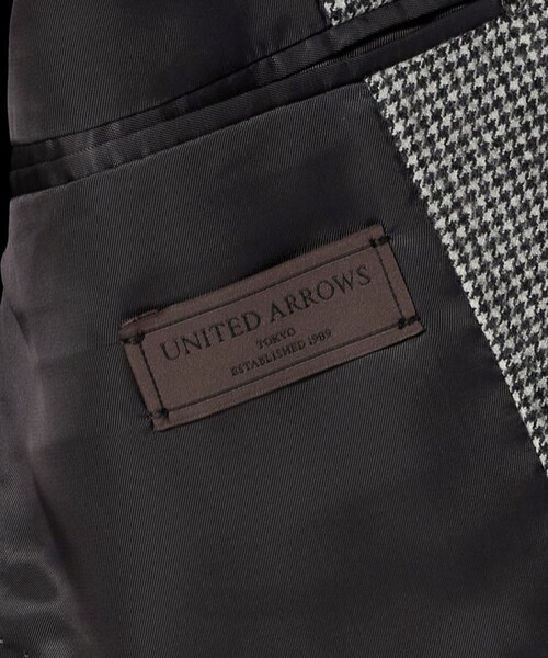 UNITED ARROWS（ユナイテッドアローズ）の「フランネル ハウンドトゥース シングル2ボタン テーラードジャケット COMFORT EASY‐MODEL ヨコストレッチ（テーラードジャケット・メンズ・ダークグレー・52/50/44/48/46/42）」の11枚目の写真
