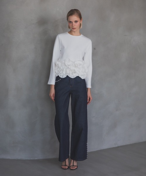 MERAKI(メラキ)の「パールスリットデニムパンツ(デニムパンツ・レディース・インディゴブルー/ライトブルー・M/S)」の3枚目の写真