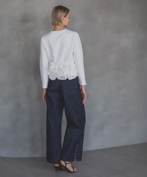 MERAKI(メラキ)の「パールスリットデニムパンツ(デニムパンツ・レディース・インディゴブルー/ライトブルー・M/S)」の4枚目の写真