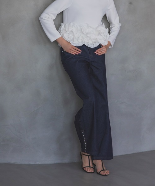 MERAKI(メラキ)の「パールスリットデニムパンツ(デニムパンツ・レディース・インディゴブルー/ライトブルー・M/S)」の8枚目の写真