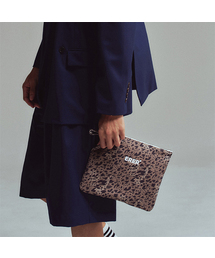 ERER（エルエル）の「シグネチャーレオパードポーチ ブラウン（ポーチ）」