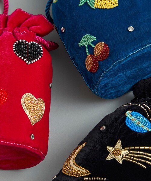 ユナイテッドアローズ 今季完売品　エンブロイダリーモチーフポーチ エンブロイダリー モチーフ ポーチ（ポーチ）｜UNITED ARROWS