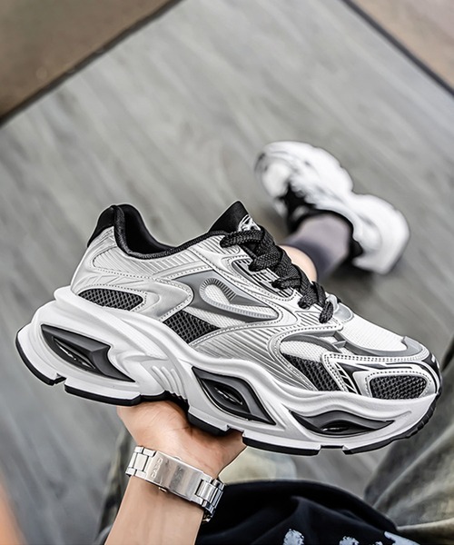 shoes365(シューズスリーシックスファイヴ)の「厚底ダッドスニーカー(スニーカー・メンズ・ブラック/グリーン/レッド・25.0cm/26.5cm/27.0cm/26.0cm/25.5cm)」の8枚目の写真