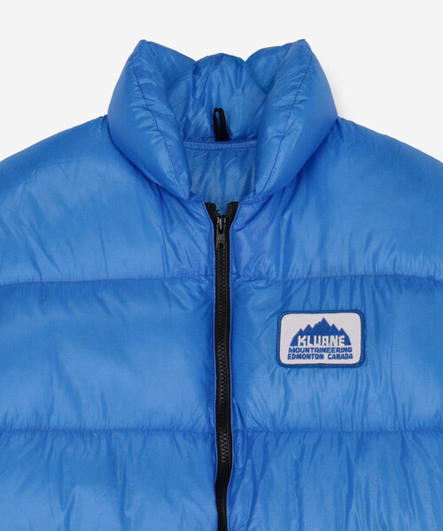 KLUANE MOUNTAINEERING（クルアニマウンテンニアーリング）の「KLUANE MOUNTAINEERING | INNER PARKA（ダウンジャケット/コート・メンズ・ブルー・L/M）」の4枚目の写真