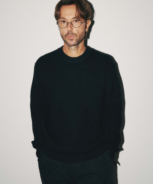 WMC(ダブリューエムシー)の「ワッフルクルーネックニット_BLACK(ニット/セーター・メンズ・ブラック・LARGE/X-LARGE/MEDIUM)」の3枚目の写真