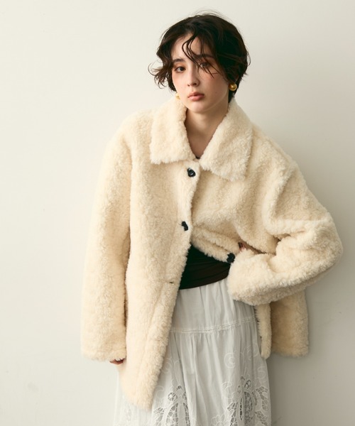 Trish（トリッシュ）の「プードルボアステンカラーコート（ステンカラーコート・レディース・ホワイト/ブラウン・FREE）」の7枚目の写真