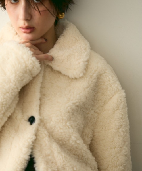 Trish（トリッシュ）の「プードルボアステンカラーコート（ステンカラーコート・レディース・ホワイト/ブラウン・FREE）」の10枚目の写真