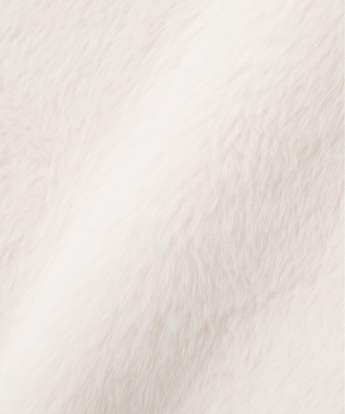 JILL by JILL STUART（ジルバイジルスチュアート）の「＜mikuさんコラボ＞フェイクファーケープ（その他アウター・レディース・グレー/ホワイト・FREE）」の16枚目の写真