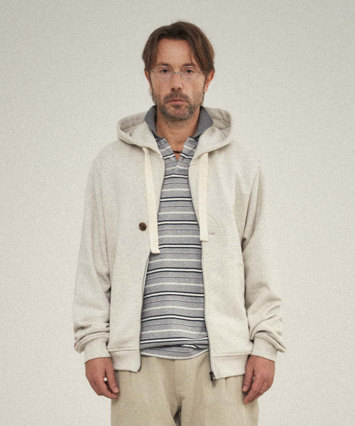 Button‑front Zip‑up Hoodie — худи с кнопочным передом и молнией (айвори)