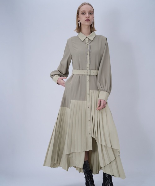 HARE(ハレ)の「プリーツイレヘムワンピース(ワンピース・レディース・ブラック系その他/ブラック/グレー/グレー系その他/ベージュ・FREE)」の5枚目の写真