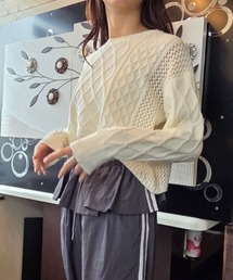ケーブル編み クロップド丈 ニットトップス