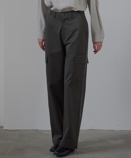 BUT'TON(ボッタン)の「Cargo Pocket Wide Pants (Charcoal)(その他パンツ・レディース・その他・SMALL/MEDIUM)」の2枚目の写真