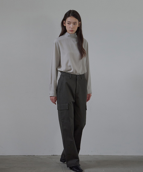 BUT'TON(ボッタン)の「Cargo Pocket Wide Pants (Charcoal)(その他パンツ・レディース・その他・SMALL/MEDIUM)」の3枚目の写真