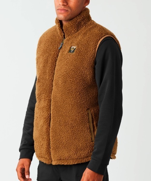 PICTURE ORGANIC CLOTHING(ピクチャーオーガニッククロージング)の「【PICTURE/ピクチャー】RUSSELLO VEST リバーシブル ナイロン モコモコ ボア ベスト(ベスト・メンズ・ブラック/カーキ・LARGE/X-LARGE/MEDIUM)」の10枚目の写真