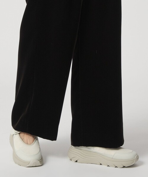 ODETTE E ODILE(オデットエオディール)の「メリージェーン スニーカー55↑(スニーカー・レディース・オフホワイト/ブラック/オリーブ・37/36/35/38)」の7枚目の写真