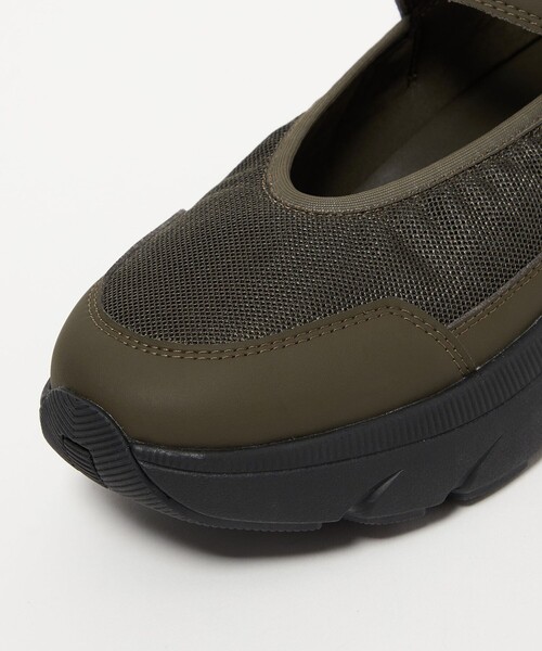 ODETTE E ODILE(オデットエオディール)の「メリージェーン スニーカー55↑(スニーカー・レディース・オフホワイト/ブラック/オリーブ・37/36/35/38)」の18枚目の写真