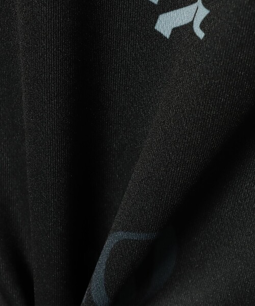 BEAMS GOLF(ビームスゴルフ)の「ORANGE LABEL / 総柄 ロゴ ポロシャツ(ポロシャツ・メンズ・ホワイト/ブラック・MEDIUM/LARGE/X-LARGE/SMALL)」の17枚目の写真