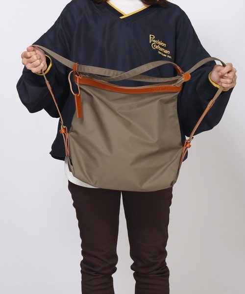 HALEINE（アレンヌ）の「[HALEINE]たつのレザー2way リュック 本革 日本製（バックパック/リュック・レディース・モカ/ブラック/ダークブラウン/レッド・FREE）」の8枚目の写真