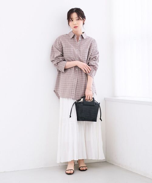 le.coeur blanc(ルクールブラン)の「エンブロイダリー2WAYチェックシャツ(シャツ/ブラウス・レディース・ベージュ系その他2/ピンク系その他2・38)」の9枚目の写真