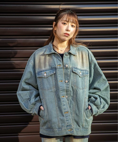 GORGE（ゴージ）の「《オーバーサイズシルエット》デニムジャケット／秋冬春（デニムジャケット・レディース・ブルー/ブルー系その他2/ピンク/ブルー系その他・M）」の14枚目の写真