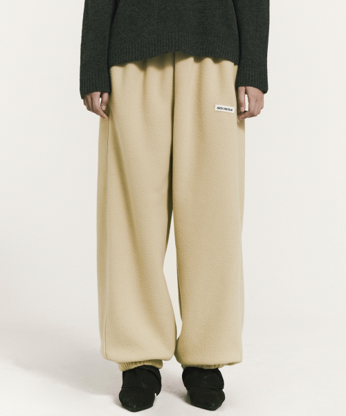 NICK&NICOLE(ニックアンドニコール)の「SOFT FLEECE BANDED JOGGER PANTS_GREEN(スウェットパンツ・レディース・その他・FREE)」の1枚目の写真