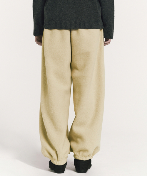NICK&NICOLE(ニックアンドニコール)の「SOFT FLEECE BANDED JOGGER PANTS_GREEN(スウェットパンツ・レディース・その他・FREE)」の3枚目の写真