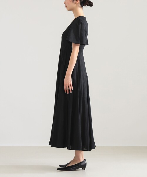 MARIHA（マリハ）の「【別注】MARIHA / せせらぎのワンピース ソリッド（ワンピース・レディース・ブルー系その他3/ブラック・38S/36S）」の12枚目の写真