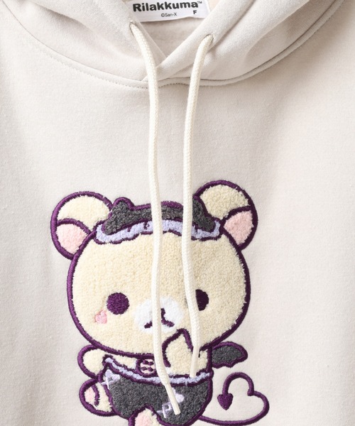 FUNALIVE（ファンアライブ）の「リラックマ こあくま気分 サガラ刺繍 裏起毛ビッグシルエットプルパーカー（パーカー・メンズ・ラベンダー/アイボリー・F）」の4枚目の写真