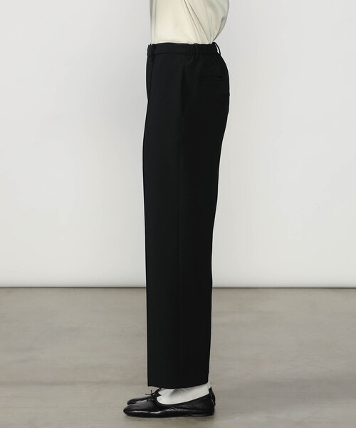 Morris & Sons（モリスアンドサンズ）の「MORRIS & SONS | ピンタック イージーパンツ WOMEN（スラックス・レディース・ブラック/グリーン系その他・0/1）」の9枚目の写真