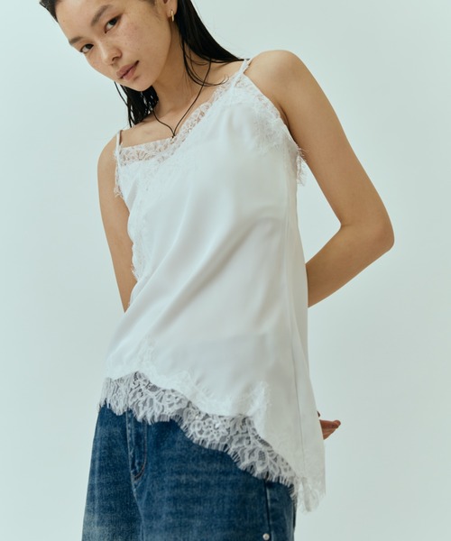 DRWCYS(ドロシーズ)の「アシメレースサテンキャミ(キャミソール・レディース・ホワイト/ブラック・FREE)」の5枚目の写真