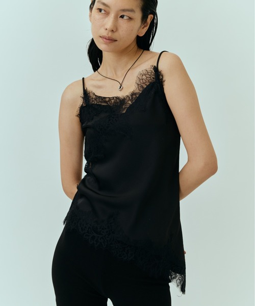 DRWCYS(ドロシーズ)の「アシメレースサテンキャミ(キャミソール・レディース・ホワイト/ブラック・FREE)」の14枚目の写真