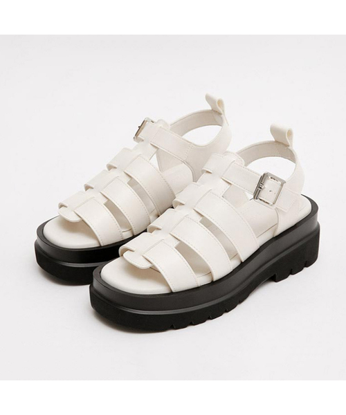 MAC MOC(マックモック)の「トップ3カラー チャンキー フィッシャーマンサンダル 6cm(サンダル・レディース・Cream/ブラック/Beige・23cm/23.5cm/24cm/24.5cm/25cm/22.5cm)」の3枚目の写真
