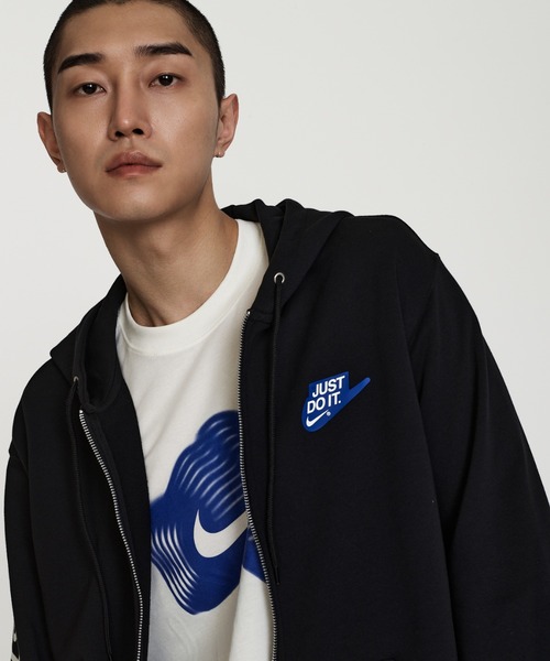 NIKE　ナイキ　ジップアップジャケット　刺繍ロゴ　アウトレット　M(8-10) NIKE - ナイキ 刺繍ロゴ ハーフジップ 半袖ナイロンジャケット 青黄