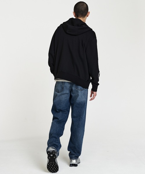 NIKE(ナイキ)の「ナイキ スポーツウェア クラブ メンズ フレンチ テリー フルジップ パーカー / Nike Sportswear Club Men's French Terry Full-Zip Hoodie IF0726-010 Black(パーカー・メンズ・ブラック・XL/S/M/L/2XL)」の5枚目の写真
