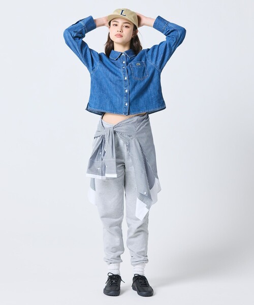 LACOSTE(ラコステ)の「デニムクロップドシャツ(シャツ/ブラウス・レディース・ブルー/オフホワイト・38/40/36/34)」の22枚目の写真
