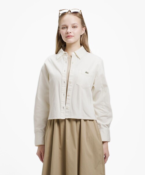 LACOSTE(ラコステ)の「デニムクロップドシャツ(シャツ/ブラウス・レディース・ブルー/オフホワイト・38/40/36/34)」の3枚目の写真
