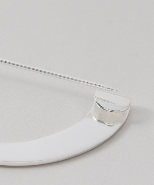 IENA(イエナ)の「JAMIRAY/ジャミレイ MODERN CURVE PIN NL ネックレス(ネックレス・レディース・シルバー・FREE)」の11枚目の写真