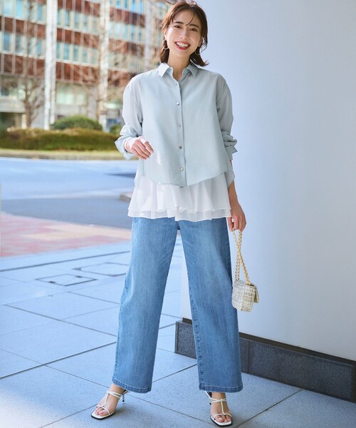 23区 L(ニジュウサンクオオキイサイズ)の「シアータンブラー シャツ(シャツ/ブラウス・レディース・ネイビー系/ダークブラウン系/サックスブルー系/ピンク系/ベージュ系・46/44)」の15枚目の写真
