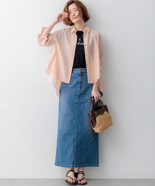 23区 L(ニジュウサンクオオキイサイズ)の「シアータンブラー シャツ(シャツ/ブラウス・レディース・ネイビー系/ダークブラウン系/サックスブルー系/ピンク系/ベージュ系・46/44)」の22枚目の写真