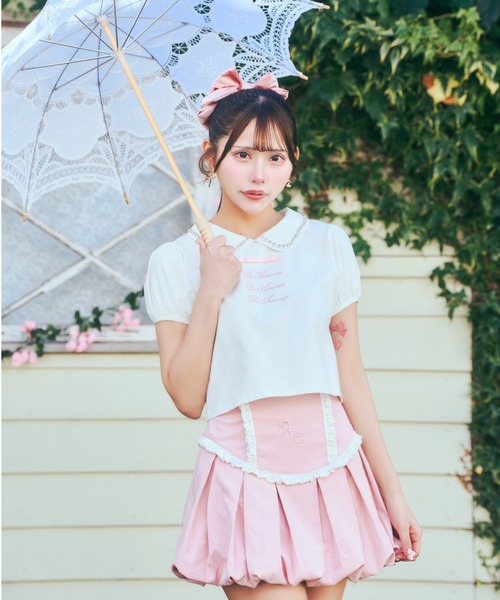 ReAmour(リアムール)の「ビジューロゴTシャツ(Tシャツ/カットソー・レディース・ブラック/ホワイト/ピンク・FREE)」の1枚目の写真