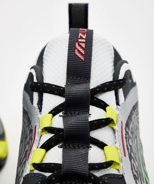 MIZUNO(ミズノ )の「MIZUNO ミズノ WAVE PROPHECY 13.2 ウェーブ プロフェシー D1GA261301(スニーカー・メンズ・ライトグレー・27.5cm/26.5cm/28.0cm/27.0cm/26.0cm)」の6枚目の写真