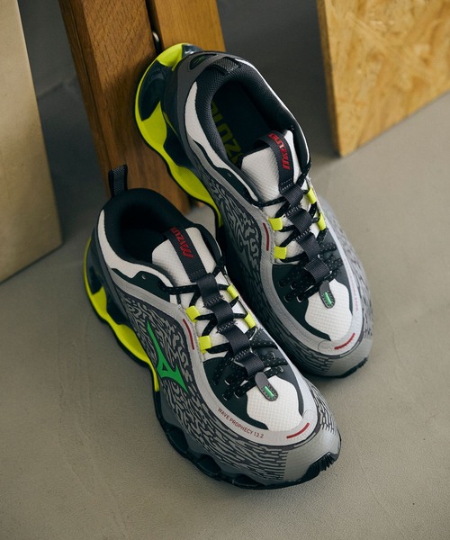 MIZUNO(ミズノ )の「MIZUNO ミズノ WAVE PROPHECY 13.2 ウェーブ プロフェシー D1GA261301(スニーカー・メンズ・ライトグレー・27.5cm/26.5cm/28.0cm/27.0cm/26.0cm)」の11枚目の写真