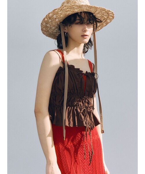 LAGUNAMOON(ラグナムーン)の「ギャザーペプラムキャミソール 【夏服】 【ビスチェ】 【セットアップ対応】(キャミソール・レディース・ブラウン/ピンク/アイボリー・FREE)」の4枚目の写真