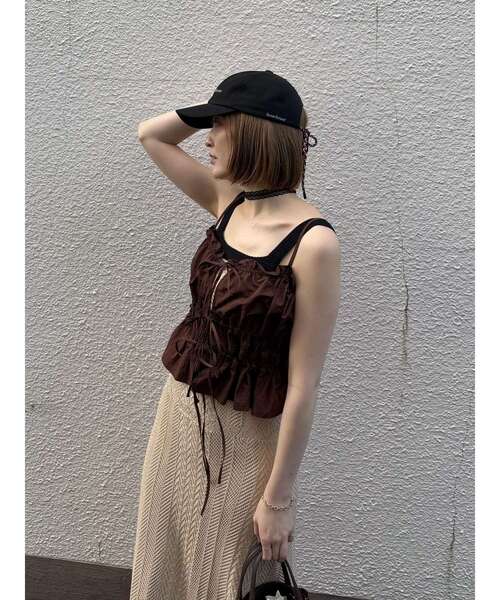 LAGUNAMOON(ラグナムーン)の「ギャザーペプラムキャミソール 【夏服】 【ビスチェ】 【セットアップ対応】(キャミソール・レディース・ブラウン/ピンク/アイボリー・FREE)」の15枚目の写真